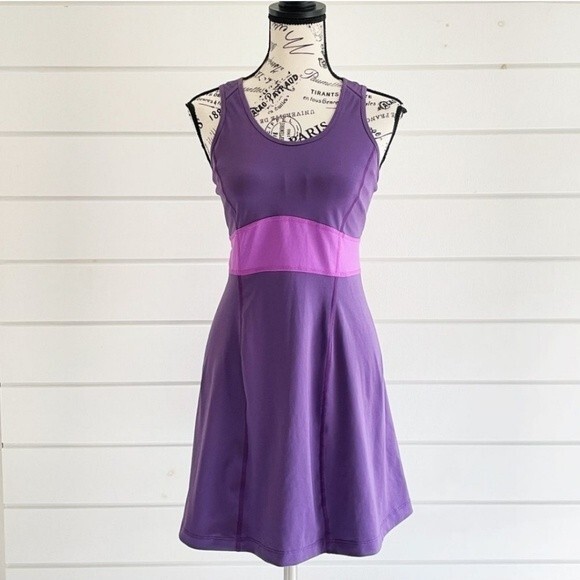 MOVING COMFORT Aqua Endurance Tennis Dress ~ Athleisure Dress, Size M - Picture 2 of 6